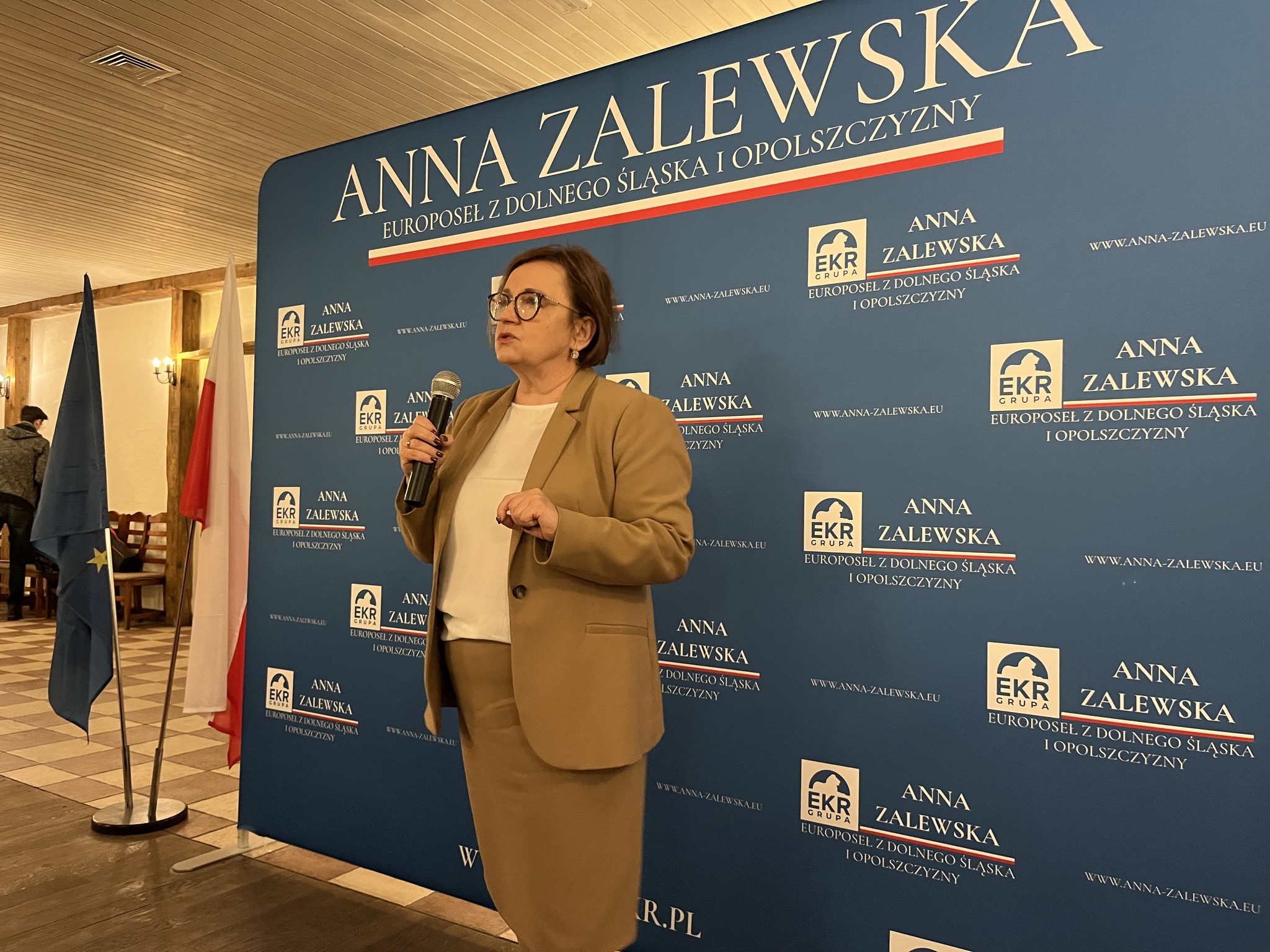 spotkanie z anną zalewską w lasocinie